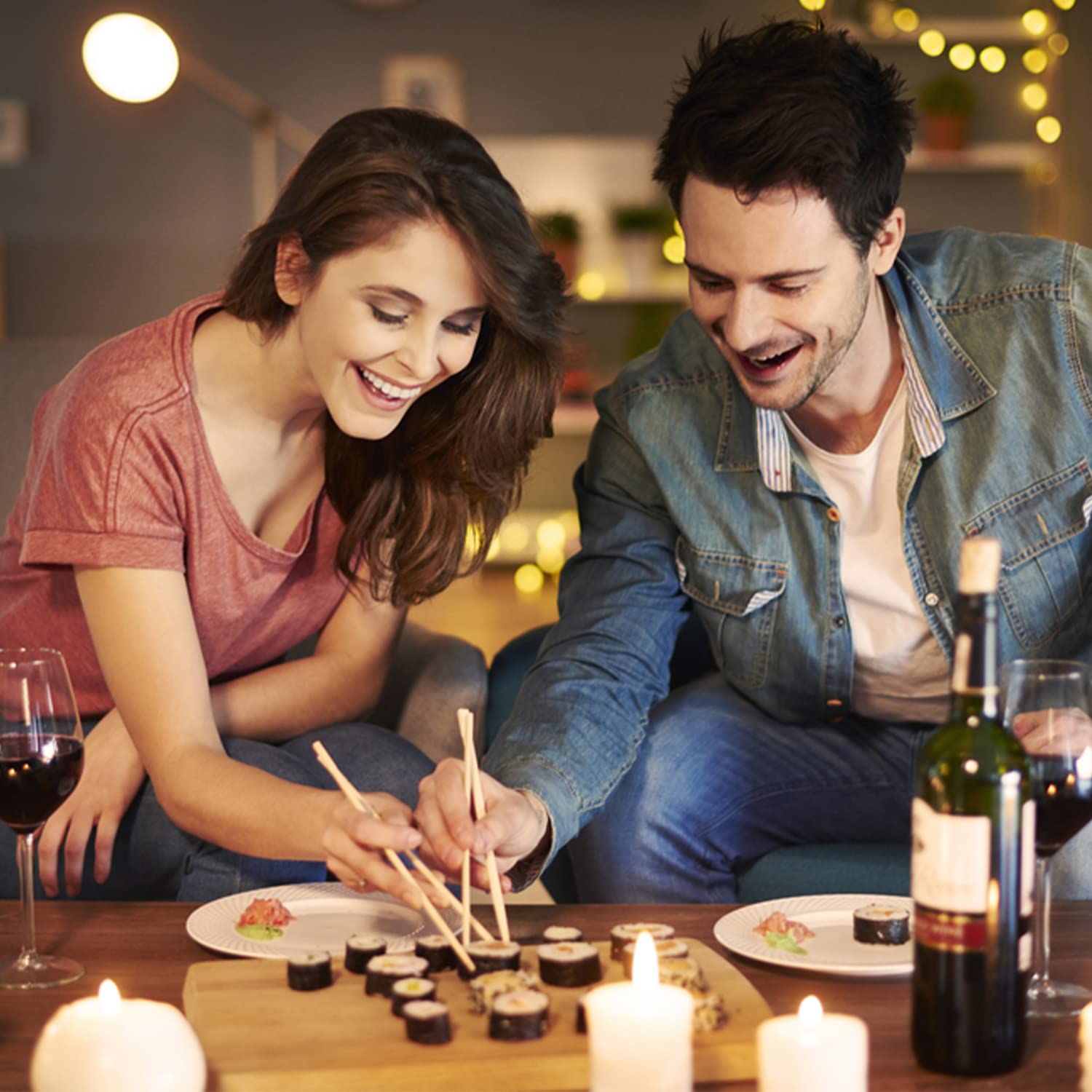 Enjoy delicious treat with Sushi maker