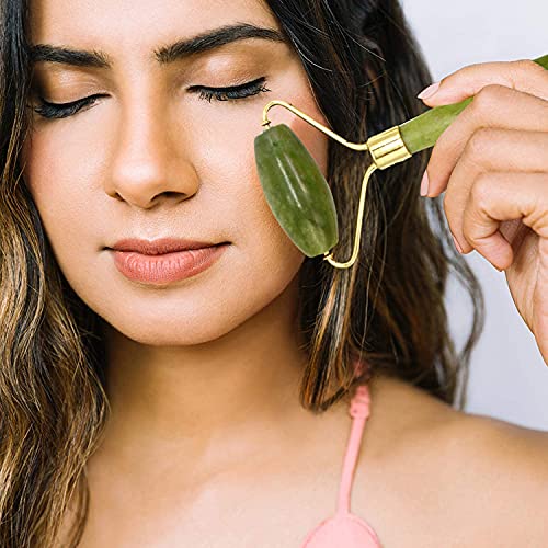 Jade roller for better skin care